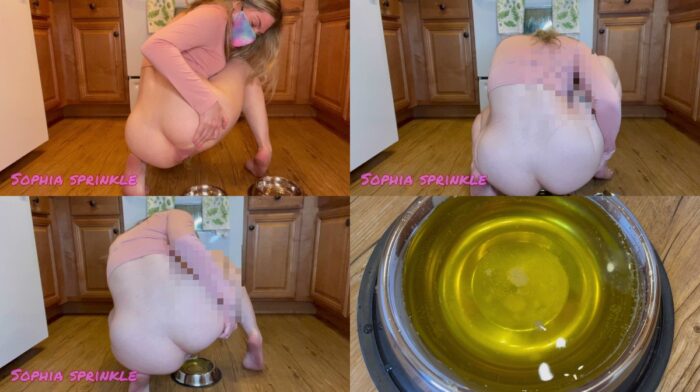 Sophia Sprinkle – Good Boy Gets Fed and Hydrated