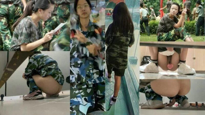 Girls on the Toilet 大学の女子トイレに潜入して盗撮しました❤️新学期の軍事訓練に参加した新入生たちは汗と膣の匂いでいっぱいでした